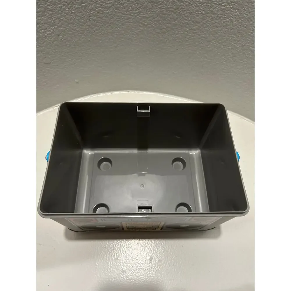 HORIZON GROUP Plastic Lidded Toy Caddy Cassette Player Design